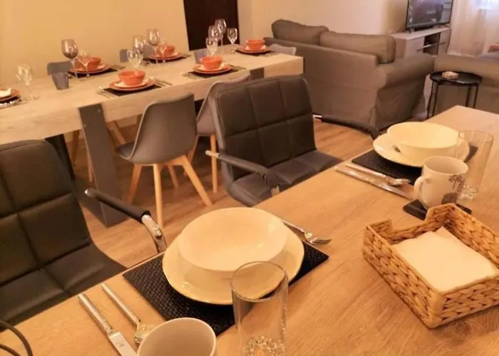 Charmante Villa A Tourbes Pres Du Cap D'Agde * Tourbes