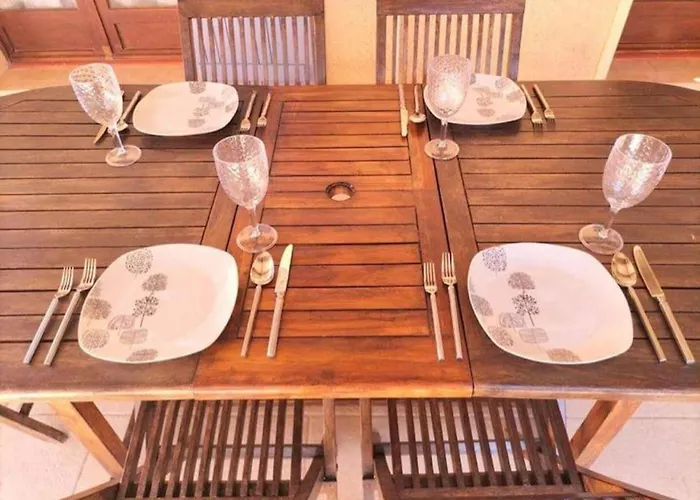 Charmante Villa A Tourbes Pres Du Cap D'Agde